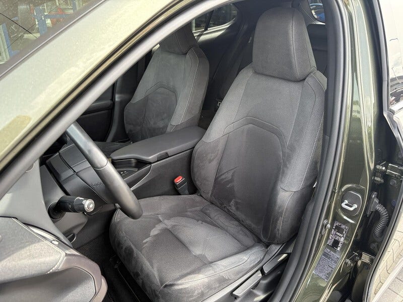 Lexus UX (12)