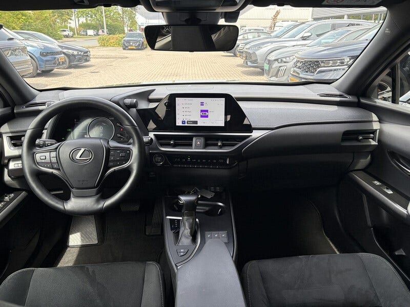 Lexus UX (17)