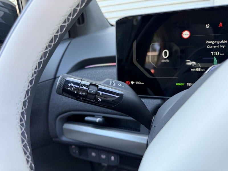 Kia EV3 (18)