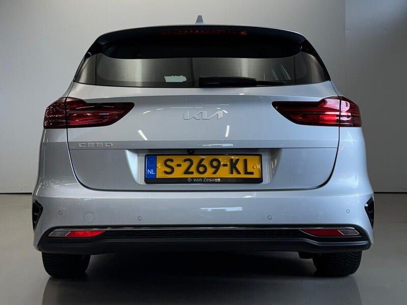 Kia Ceed Sportswagon (10)