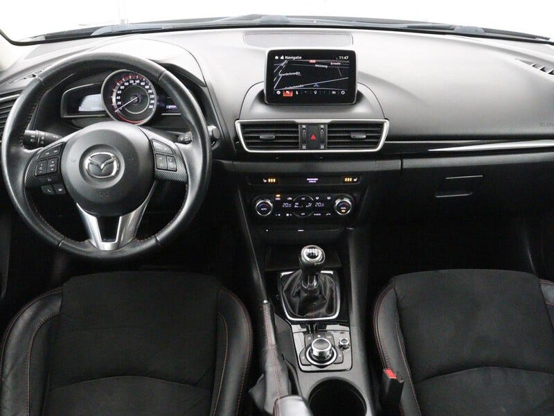 Mazda 3 (8)