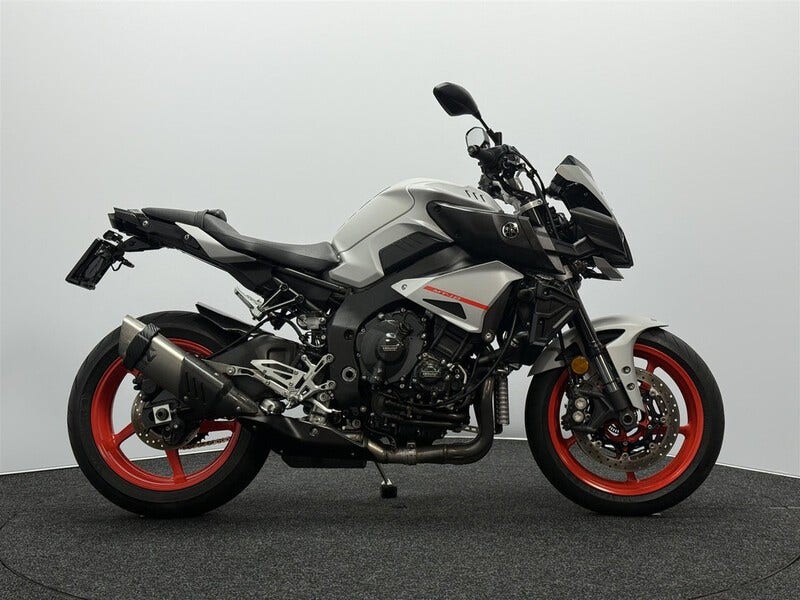 Yamaha MT 10