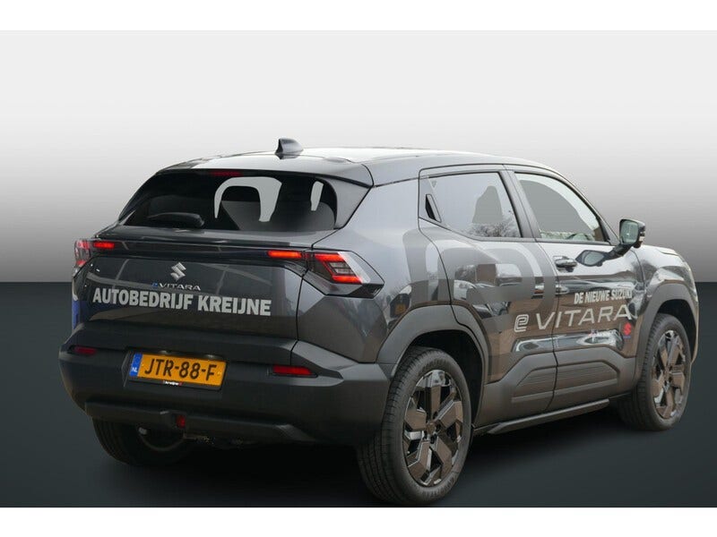 Suzuki E Vitara (2)