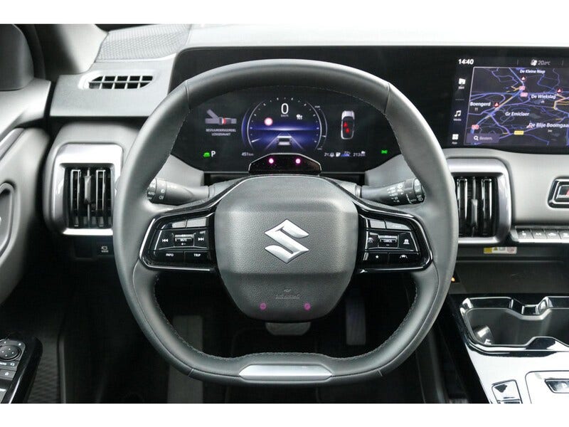 Suzuki E Vitara (14)