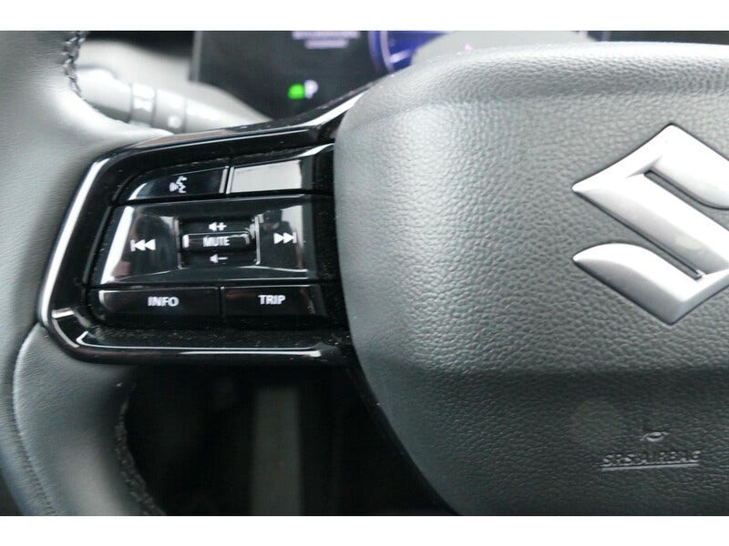 Suzuki E Vitara (18)