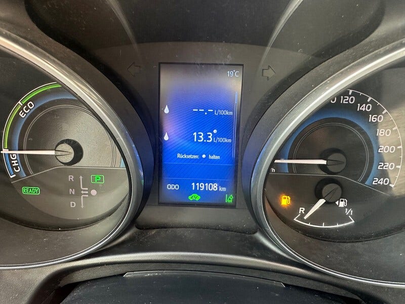 Toyota Auris (10)