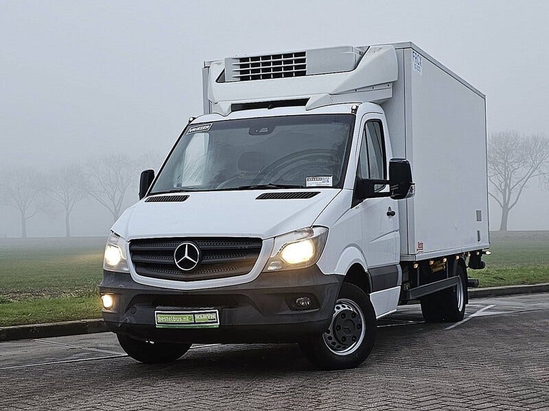 Mercedes-Benz Sprinter —