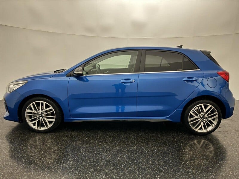 Kia Rio (2)