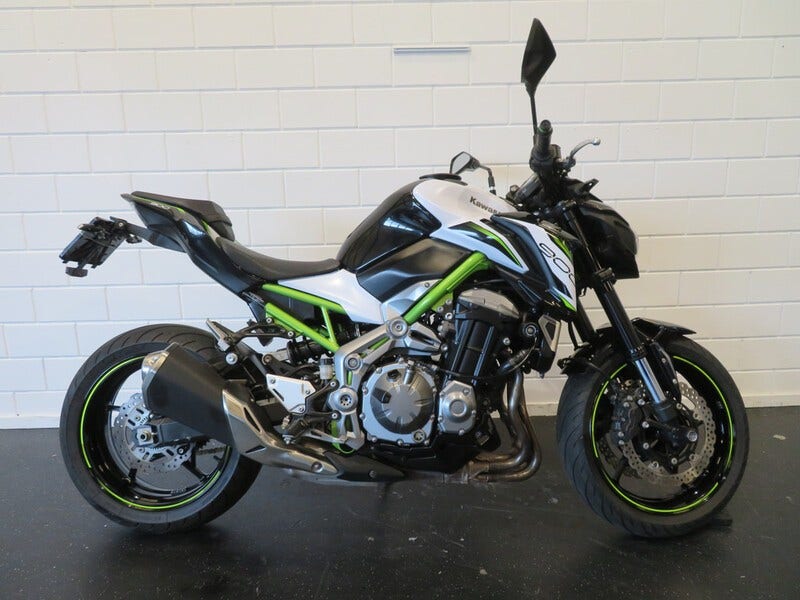 Kawasaki Z900