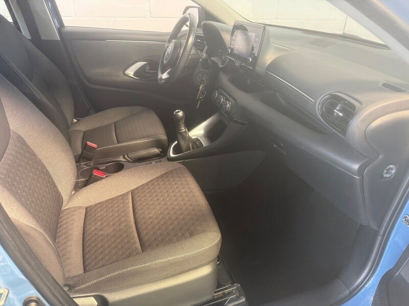 Toyota Yaris (6)