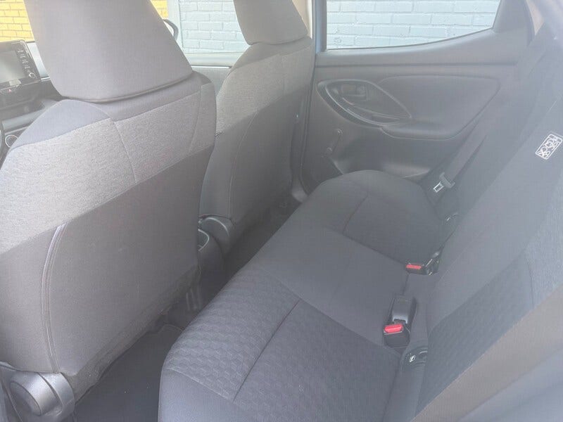 Toyota Yaris (18)