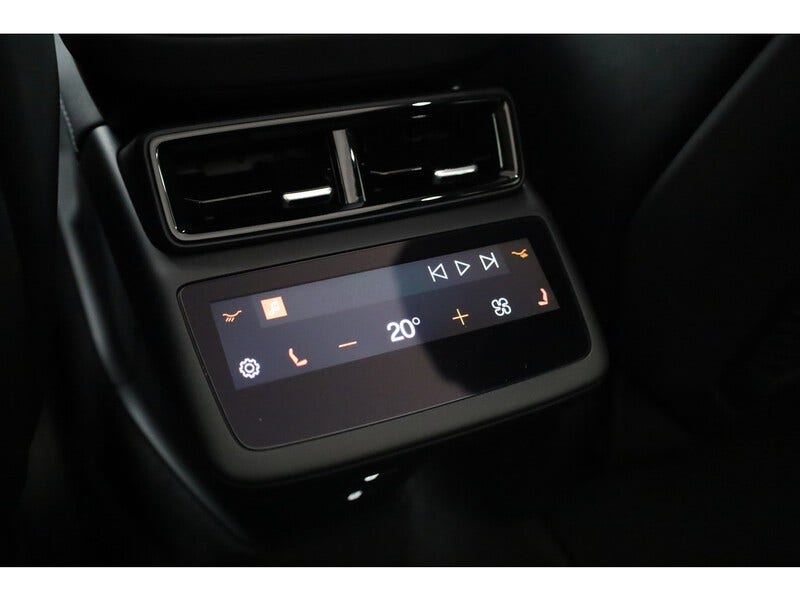 Polestar 4 (6)