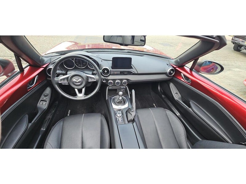 Mazda MX-5 (6)