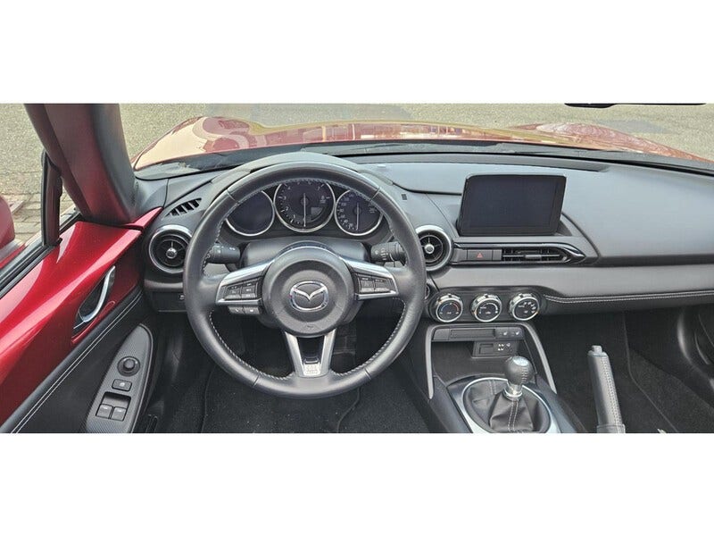 Mazda MX-5 (7)
