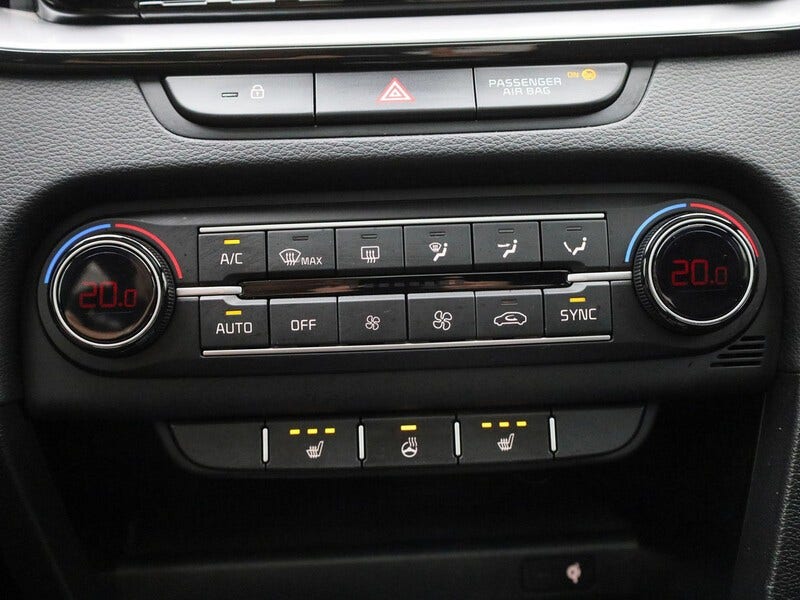 Kia XCeed (17)