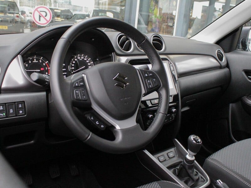Suzuki Vitara (10)