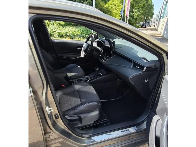 Toyota Corolla (16)