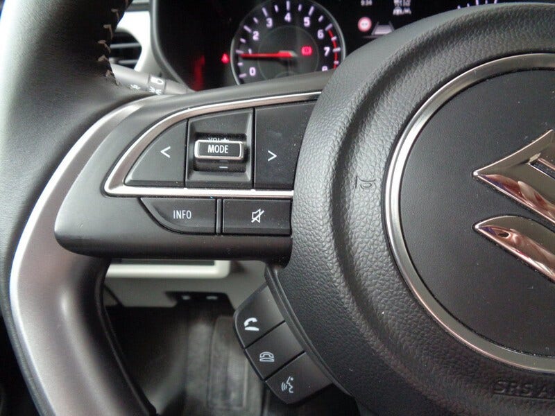Suzuki Swift (13)