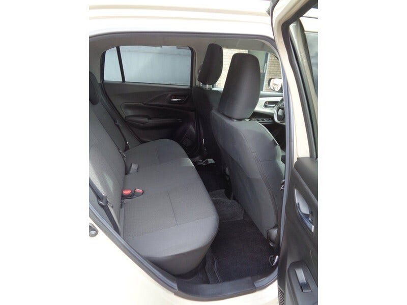 Suzuki Swift (20)