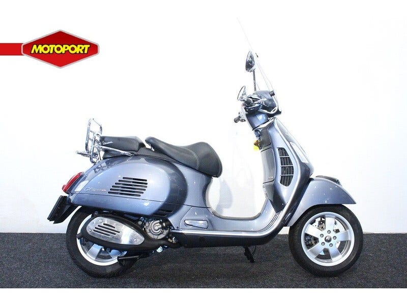 Vespa GTS