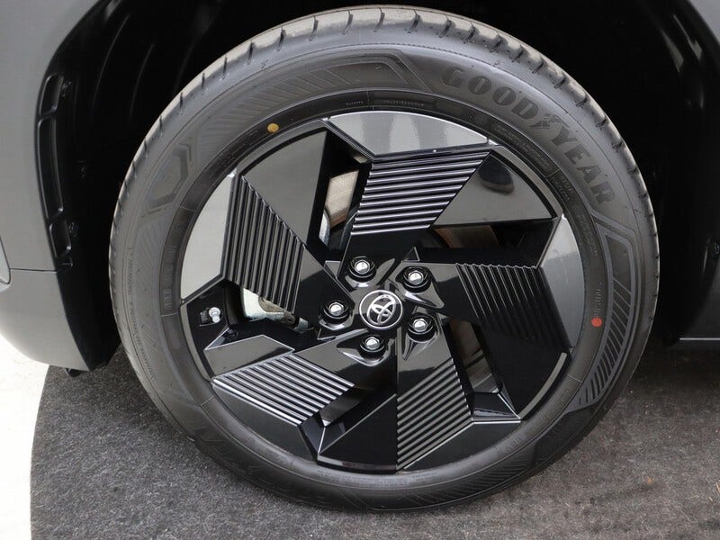 Toyota Urban Cruiser (5)