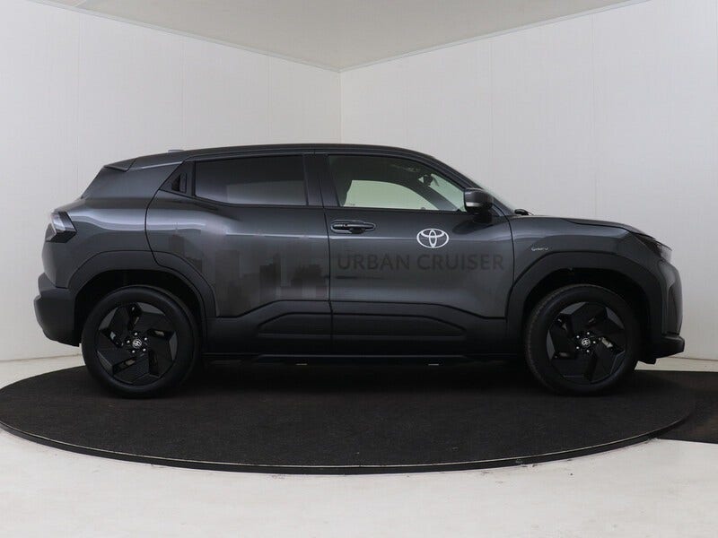 Toyota Urban Cruiser (14)