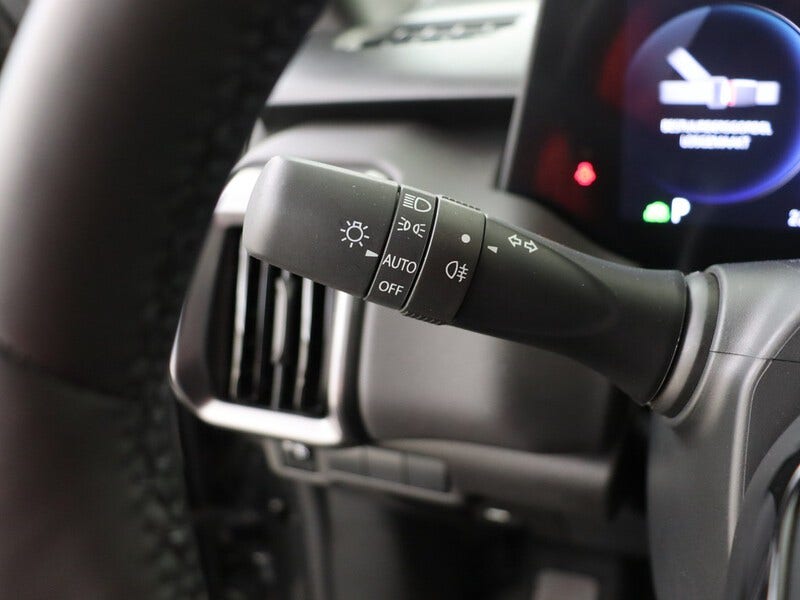 Toyota Urban Cruiser (17)