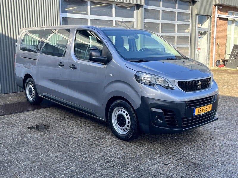 Peugeot Traveller