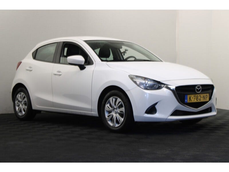 Mazda 2 (3)