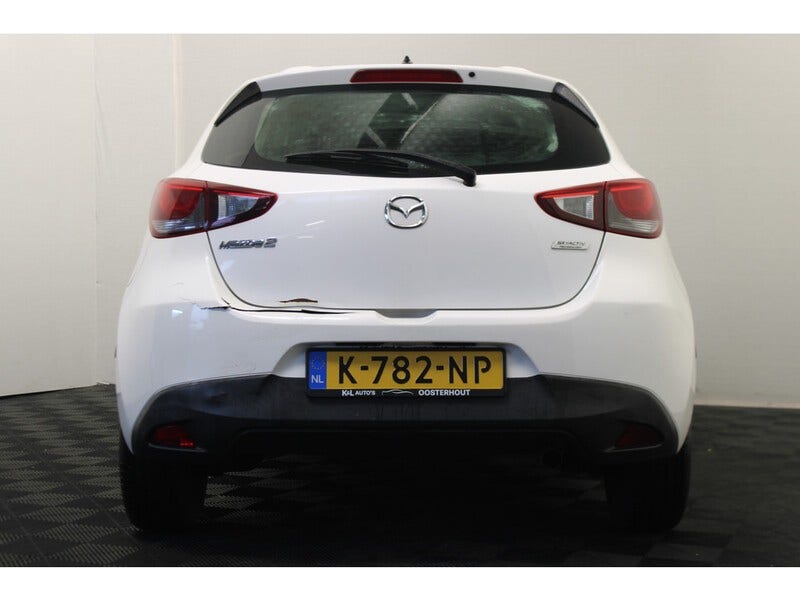 Mazda 2 (5)
