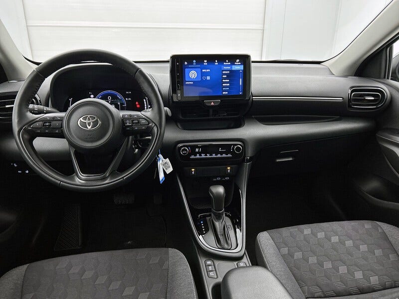 Toyota Yaris (4)