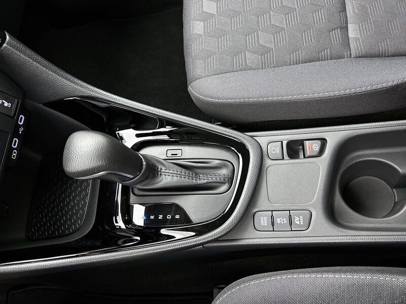 Toyota Yaris (11)