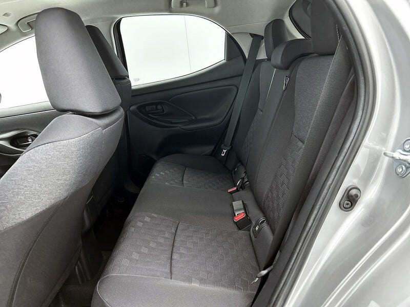 Toyota Yaris (17)
