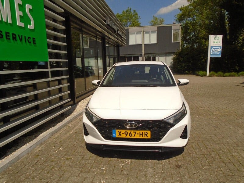 Hyundai i20 (13)