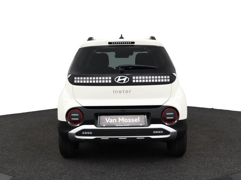Hyundai Inster (4)