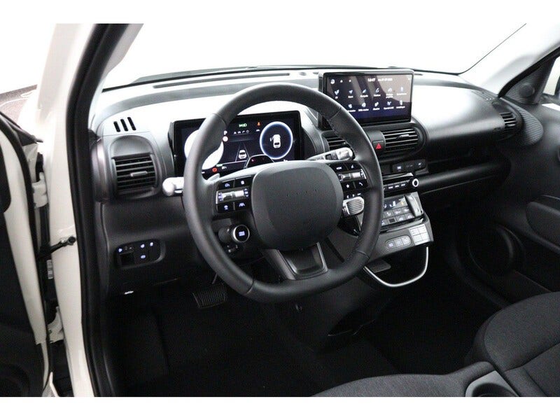 Hyundai Inster (13)