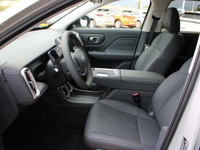Leapmotor B10 (17)