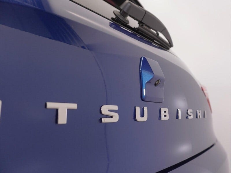 Mitsubishi Colt (5)