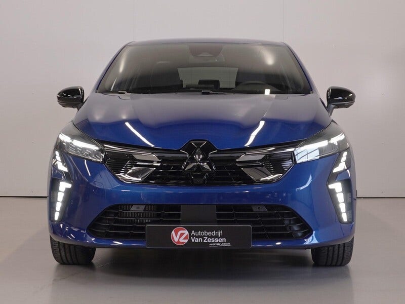 Mitsubishi Colt (7)