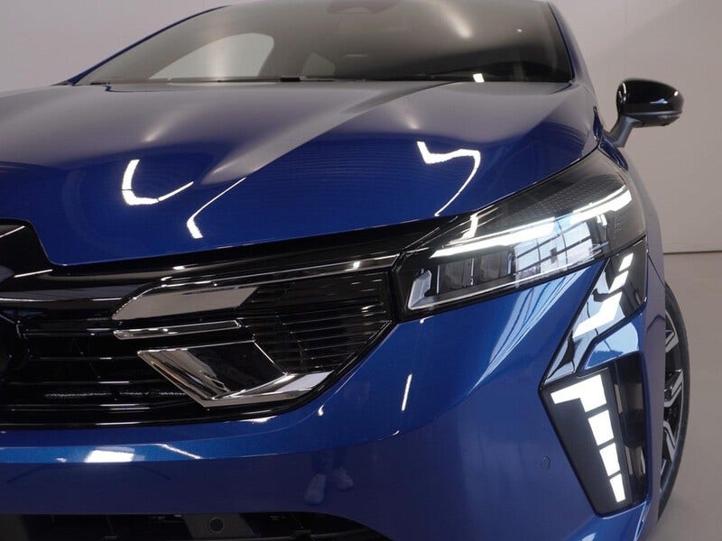 Mitsubishi Colt (8)