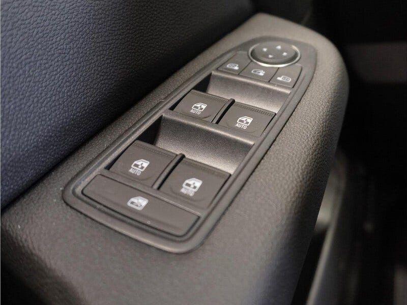 Mitsubishi Colt (16)