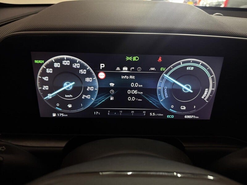 Kia Niro (18)