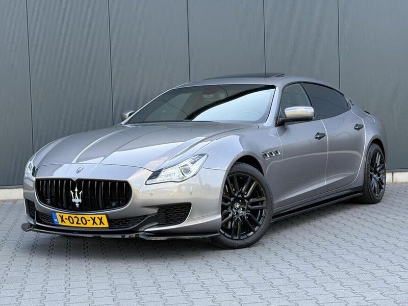 Maserati Quattroporte