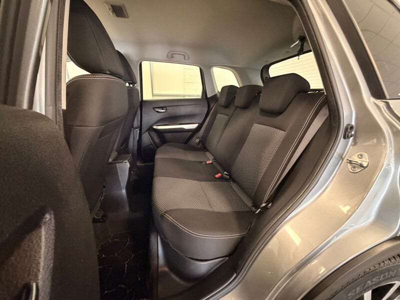 Suzuki Vitara (9)
