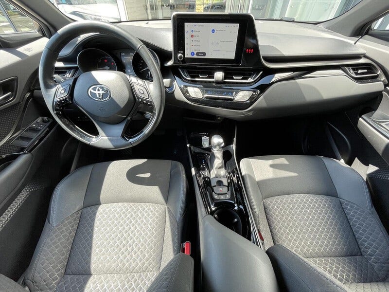 Toyota C-HR (5)
