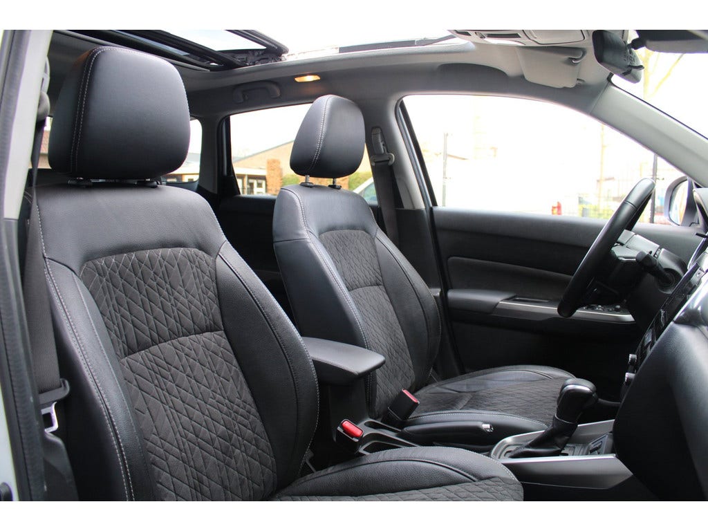 Suzuki Vitara (9)