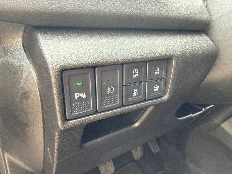 Suzuki Cross (21)