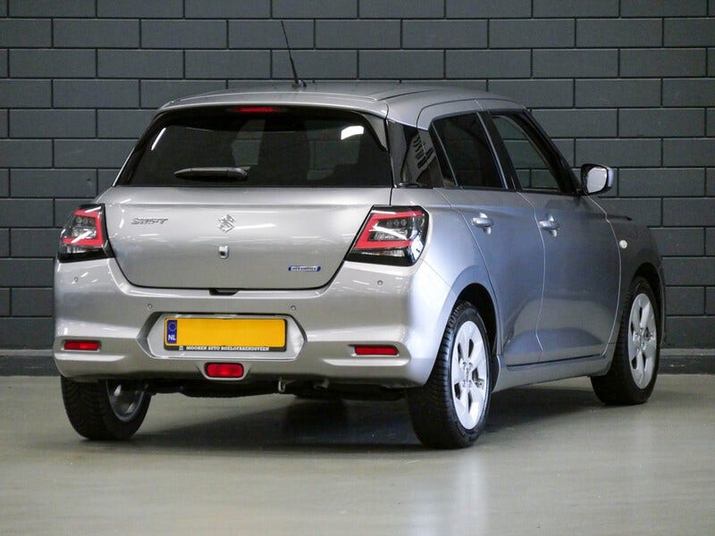 Suzuki Swift (2)