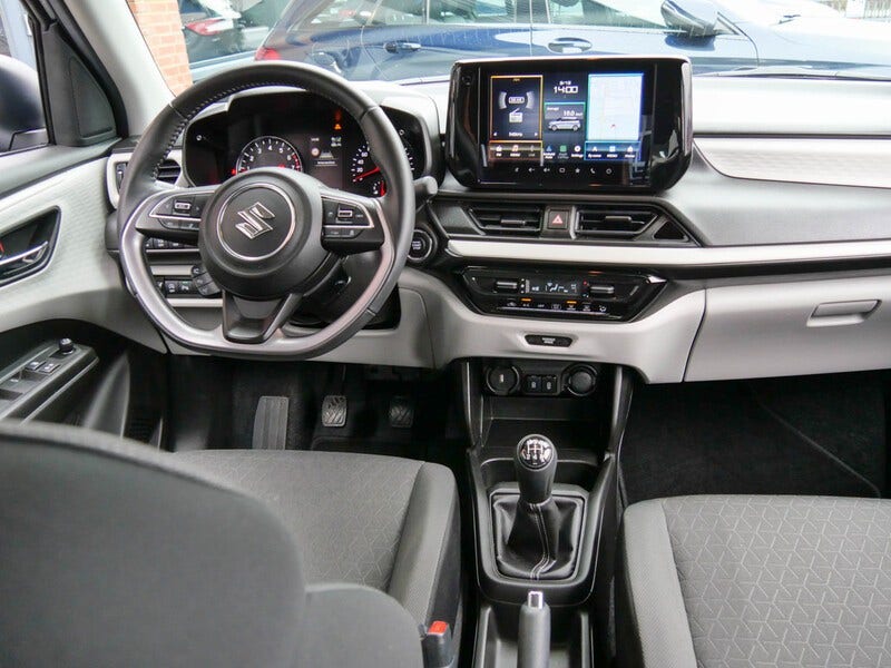 Suzuki Swift (9)