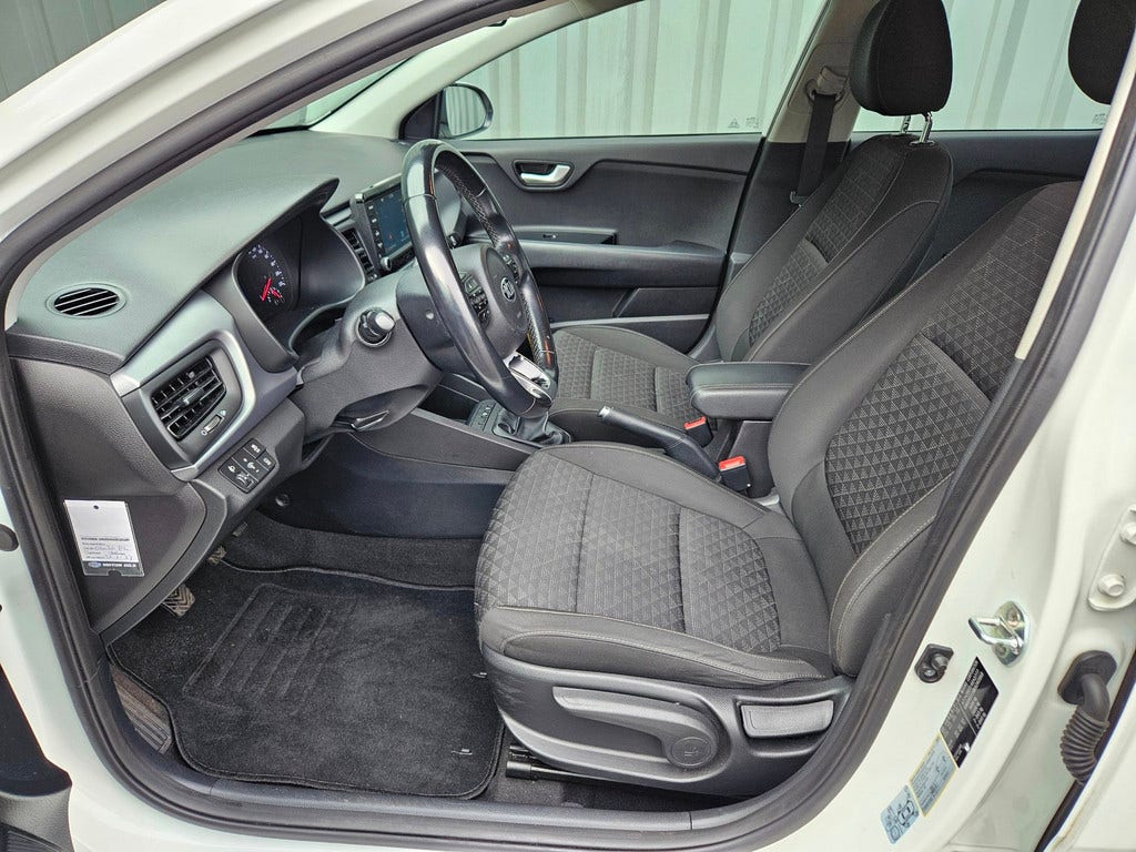 Kia Rio (9)
